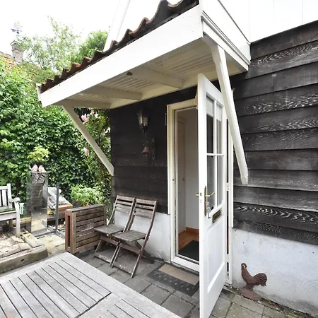 Serene Getaway In Edam, Cleaning Included Hébergement de vacances *